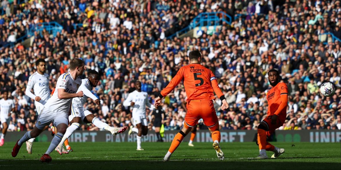 The Leeds star who was just as good as Gnonto vs Millwall