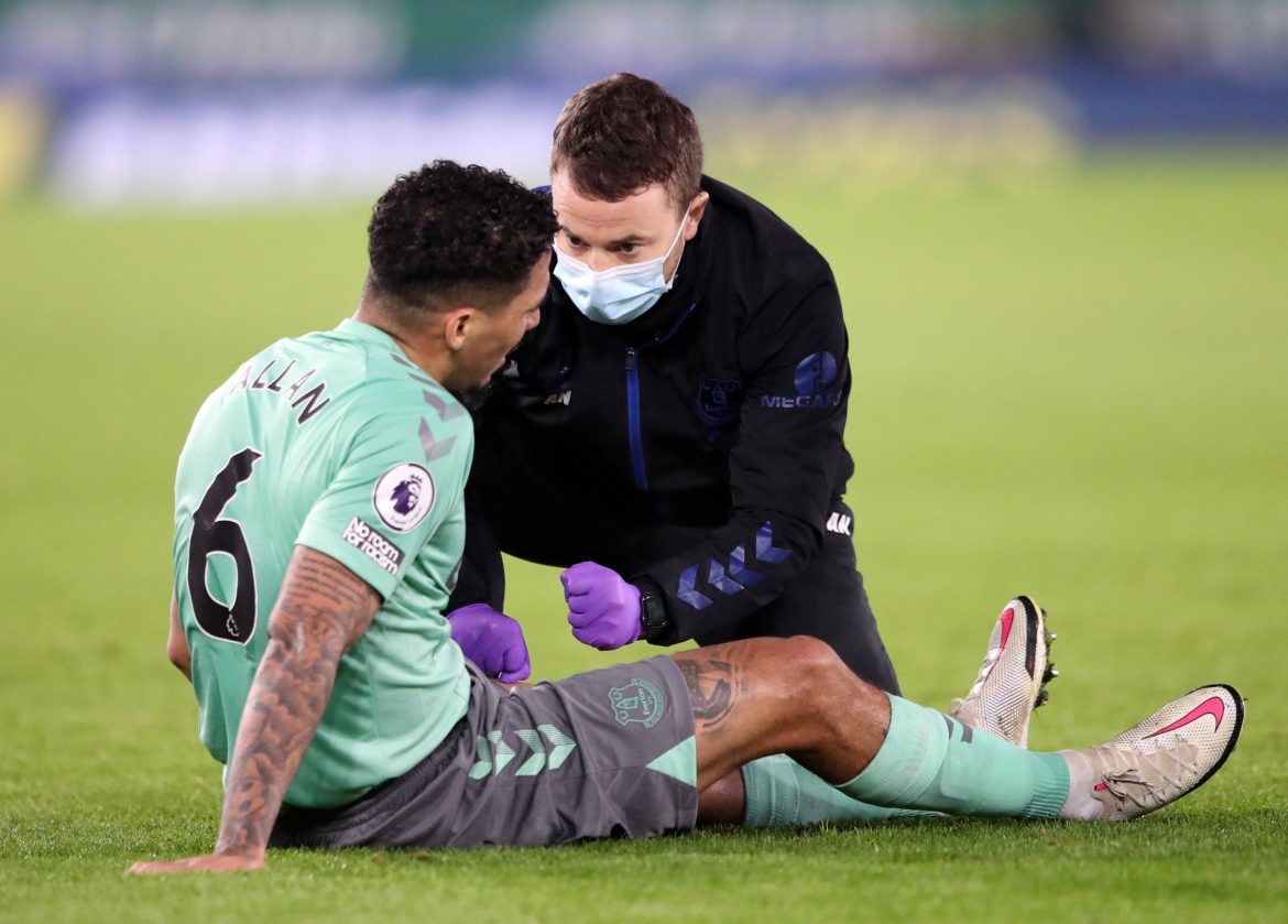 Everton offer Allan injury update